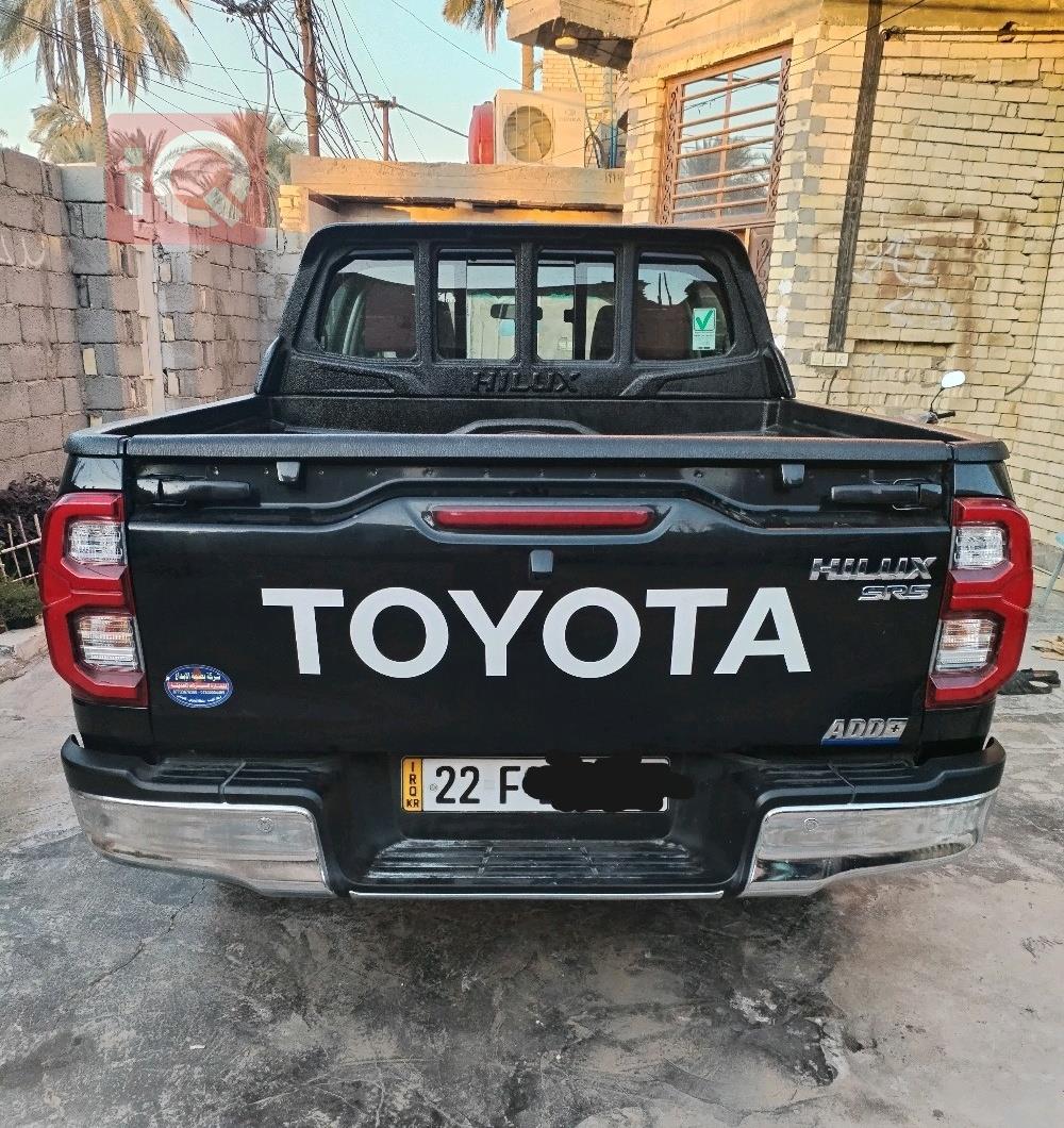 تويوتا هايلوكس